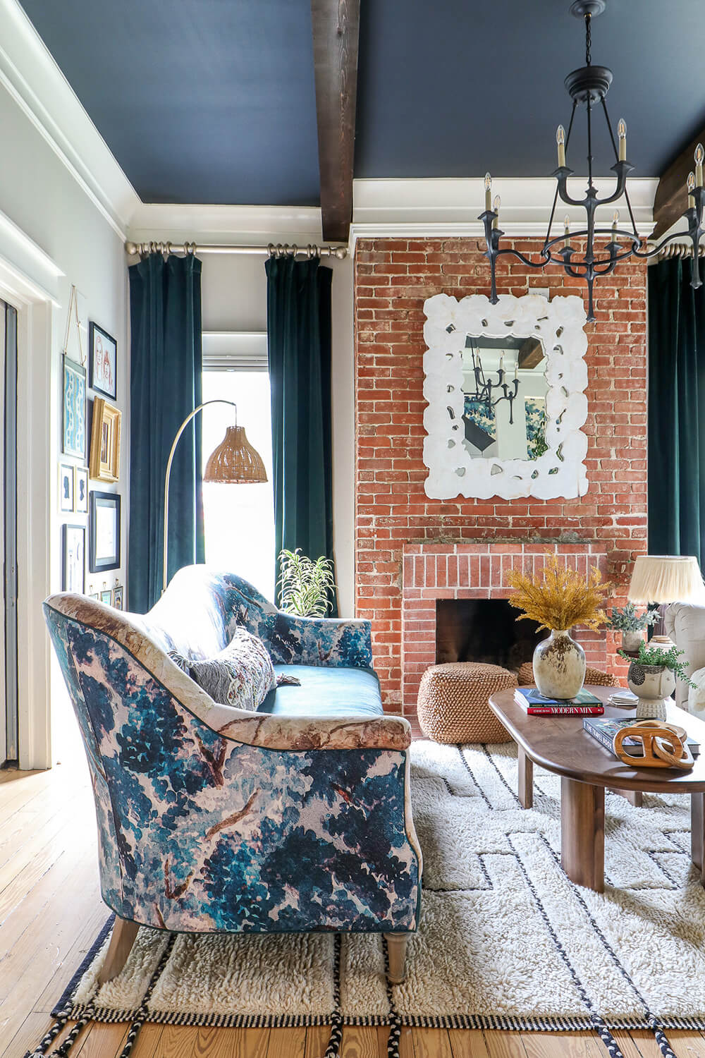 Get a peek into our collaboration with Brittany Palazzo and Addison's Wonderland and the revamp of her brand's online experience and new ShowIt website!